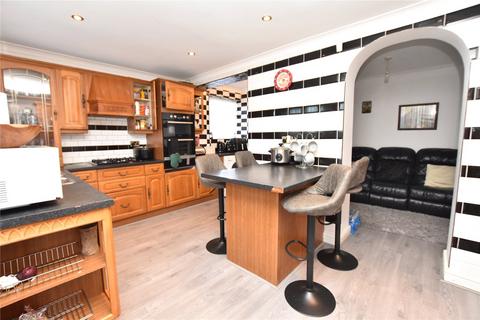 3 bedroom semi-detached house for sale, Brander Road, Leeds, West Yorkshire