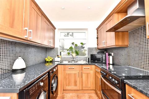 2 bedroom terraced house for sale, Fernbank Drive, Leeds