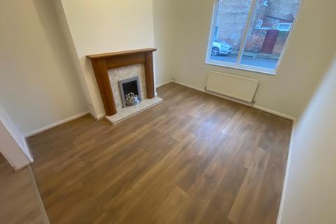 2 bedroom terraced house to rent, Mowbray Road, Stockton-on-Tees