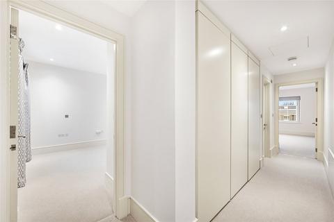 1 bedroom apartment to rent, Cavalry Square, London, SW3