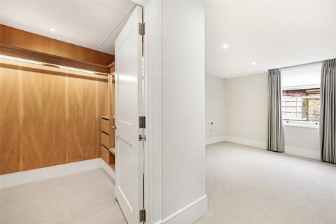 1 bedroom apartment to rent, Cavalry Square, London, SW3