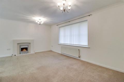 3 bedroom bungalow for sale, Orchard Rise, Bideford, Devon, EX39