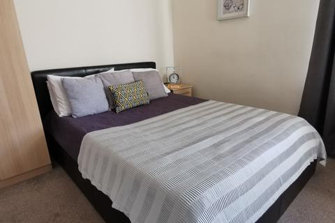 1 bedroom in a house share to rent, Room 3, Princes Road, Stoke-on-Trent, ST4