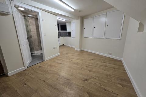 undefined, Denver Road, London N16