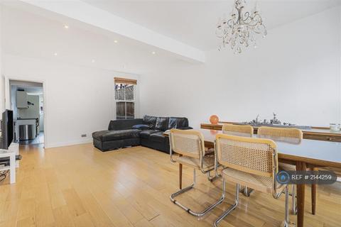 undefined, Station Road, Radlett, WD7