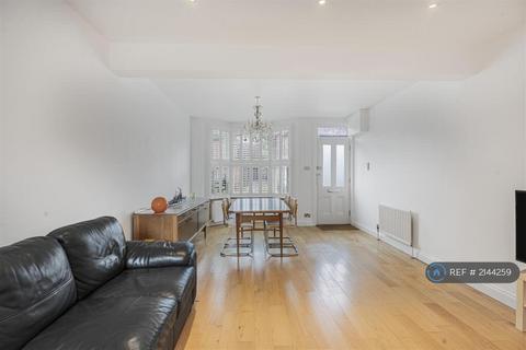 undefined, Station Road, Radlett, WD7