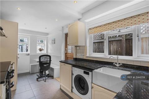 undefined, Station Road, Radlett, WD7