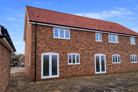 2 bedroom terraced house for sale, Wellington Road, Eye, Suffolk, IP23