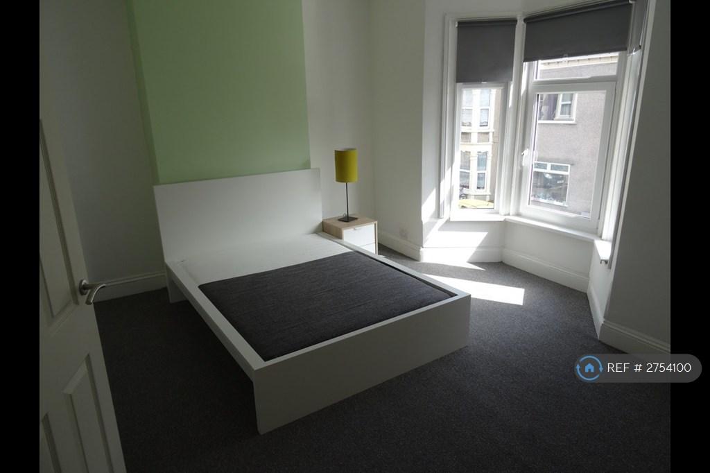 Room 4