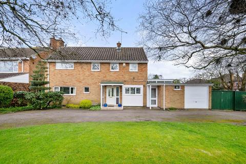 4 bedroom detached house to rent, Oadby, Leicester LE2