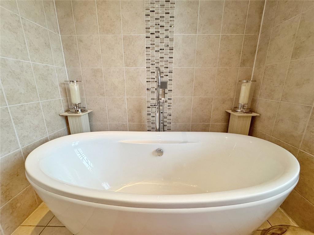 Tub