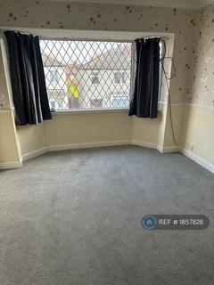 3 bedroom semi-detached house to rent, Sheppard Road, Doncaster, DN4