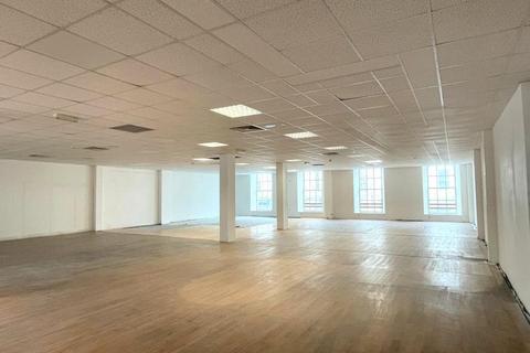 Retail property (high street) to rent, 191-197 Union St Aberdeen AB11 6BB