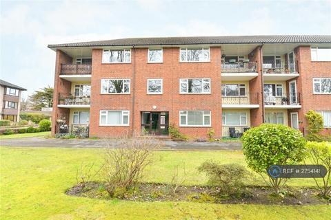 2 bedroom flat to rent, Spencer Court, New Milton, BH25