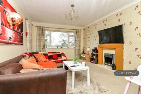 2 bedroom flat to rent, Spencer Court, New Milton, BH25