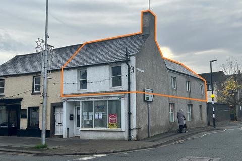 Retail property (high street) to rent, 93 Main St Cockermouth CA13 9JS
