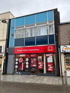 Retail property (high street) to rent - 50 Pow St Workington CA14 3AG