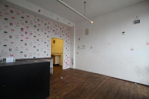 Retail property (high street) to rent, 14A Lyndhurst Ter Newcastle Upon Tyne NE16 3DY