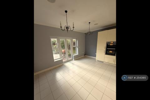 undefined, Exchange Mews, Tunbridge Wells, TN4