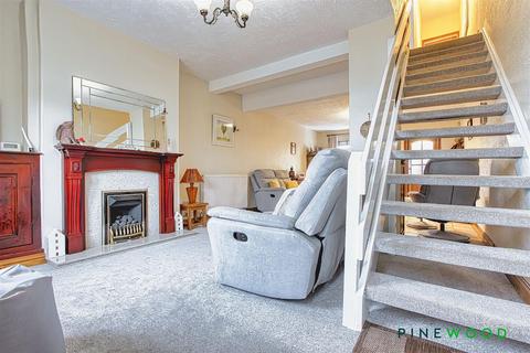 2 bedroom semi-detached house for sale, Williamthorpe Road, Chesterfield S42