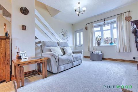2 bedroom semi-detached house for sale, Williamthorpe Road, Chesterfield S42