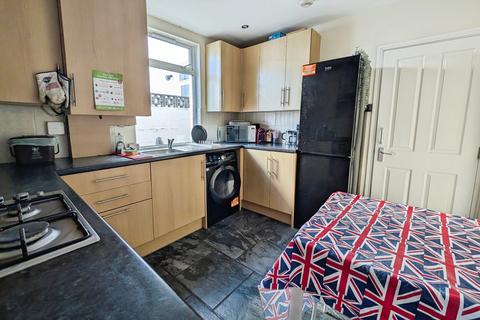 4 bedroom terraced house for sale, Daniel Street, Cardiff, CF24 4NY
