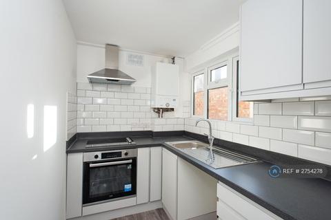 2 bedroom terraced house to rent, Marlborough Road, Gillingham, ME7