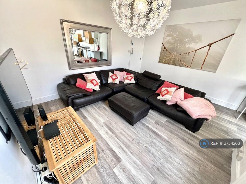 More Views Of The Relaxing Communal Areas