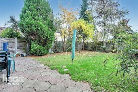 4 bedroom detached house for sale, Chalkdown, Stevenage