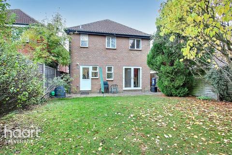 4 bedroom detached house for sale, Chalkdown, Stevenage