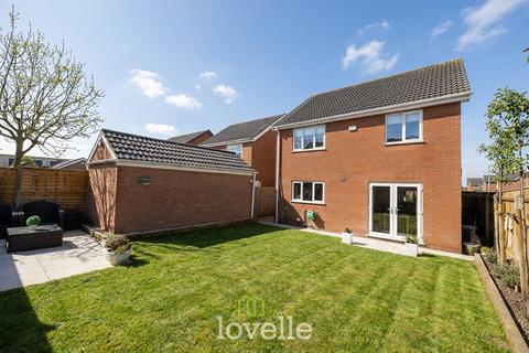 4 bedroom detached house for sale, Defender Drive, Grimsby DN37