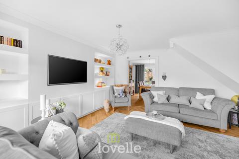 4 bedroom detached house for sale, Defender Drive, Grimsby DN37
