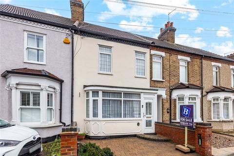 3 bedroom terraced house for sale, Douglas Road, Hornchurch, RM11
