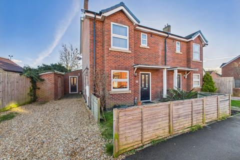 3 bedroom semi-detached house to rent - William Street, Saxilby, Lincoln