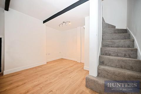 1 bedroom terraced house to rent, Ley Fleaks Road, Bradford