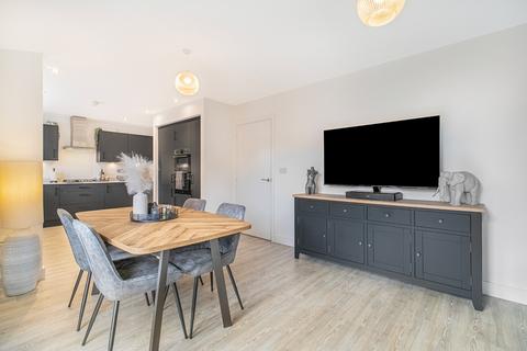 undefined, Geldart Avenue, Brough, HU15