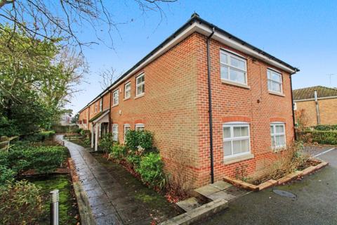2 bedroom apartment to rent, Finchampstead Road, Wokingham RG40