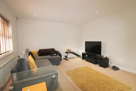 2 bedroom apartment to rent, Finchampstead Road, Wokingham RG40