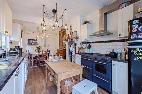 3 bedroom house for sale, St. Matthews Road, Worthing