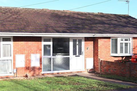 1 bedroom terraced bungalow for sale, Jubilee Close, Farnborough GU14