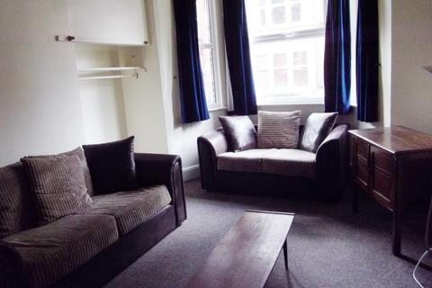 4 bedroom semi-detached house to rent, (4BED) Derby Grove, Nottingham NG7