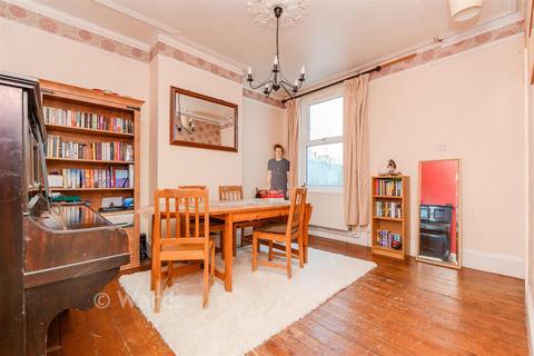 3 bedroom terraced house for sale, Marlborough Road, Gillingham ME7