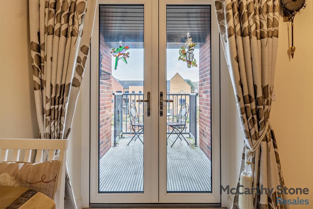8674839-interior05-800.jpg