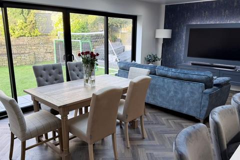 5 bedroom detached house to rent, Osborne Road, Southport, PR8