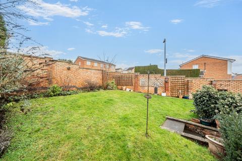 3 bedroom semi-detached house for sale, Chelmsford Drive, Grantham, Lincolnshire, NG31