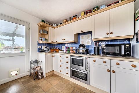 3 bedroom detached house for sale, Squires Hill Close, Woodshaw, Royal Wootton Bassett, Wiltshire, SN4
