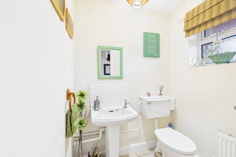 undefined, Pear Tree Close, Hardwicke, Gloucester, Gloucestershire, GL2