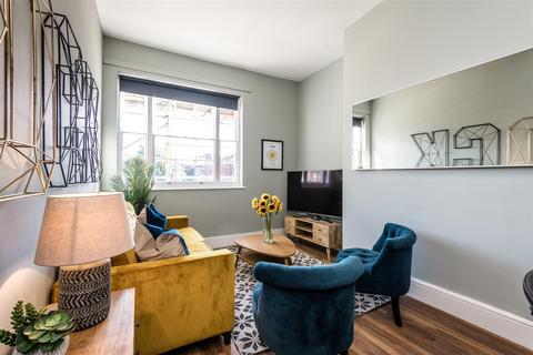 2 bedroom apartment to rent, 41 Catharine Street, Liverpool