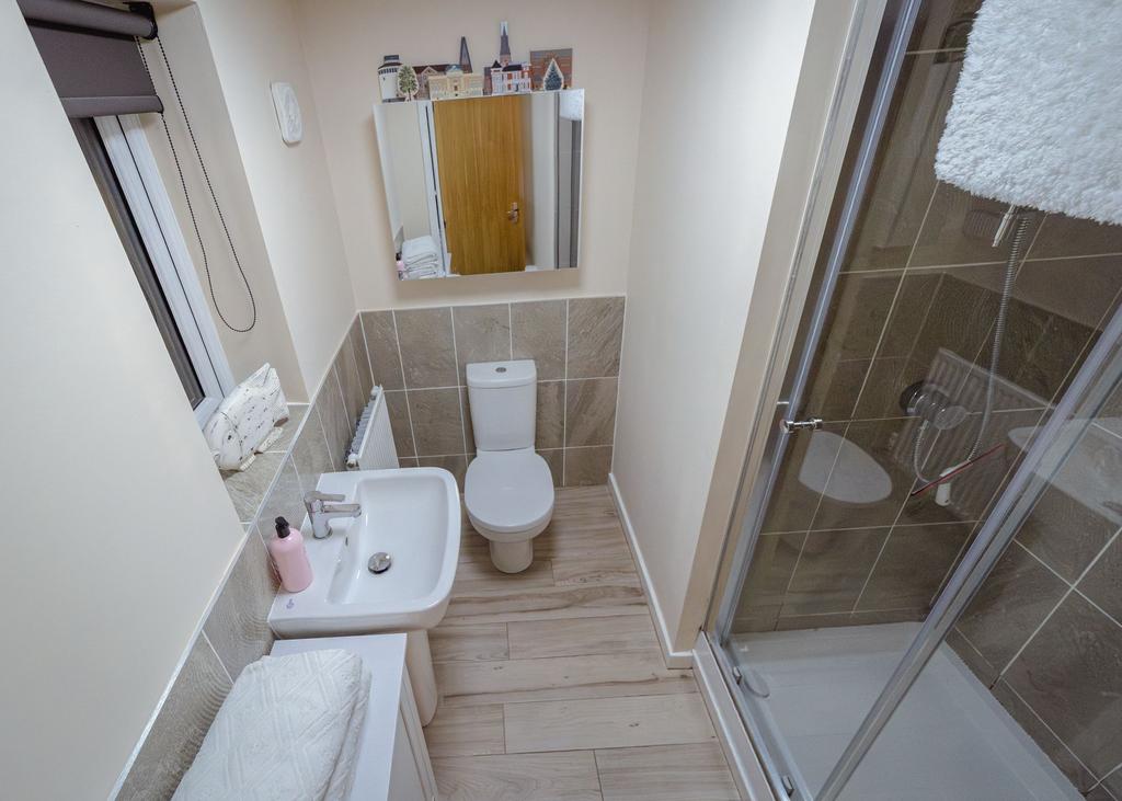 Ensuite