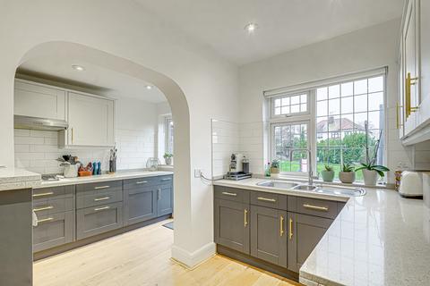 3 bedroom semi-detached house for sale, Earls Hall Avenue, Southend-on-sea, SS2